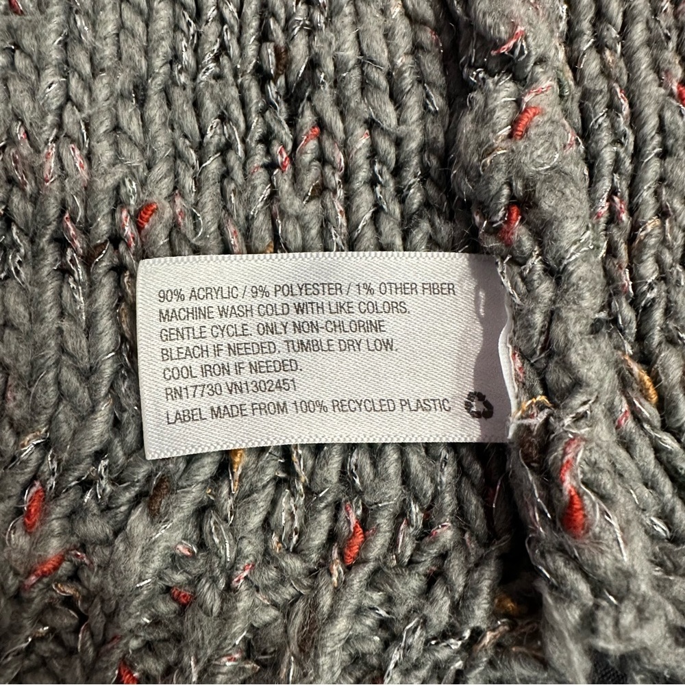 Mossimo Supply Co Gray Speckled Knit Sweater Women Large Side Slit Cozy Pullover - Picture 3 of 6